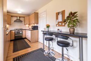 Kitchen/Breakfast Room- click for photo gallery